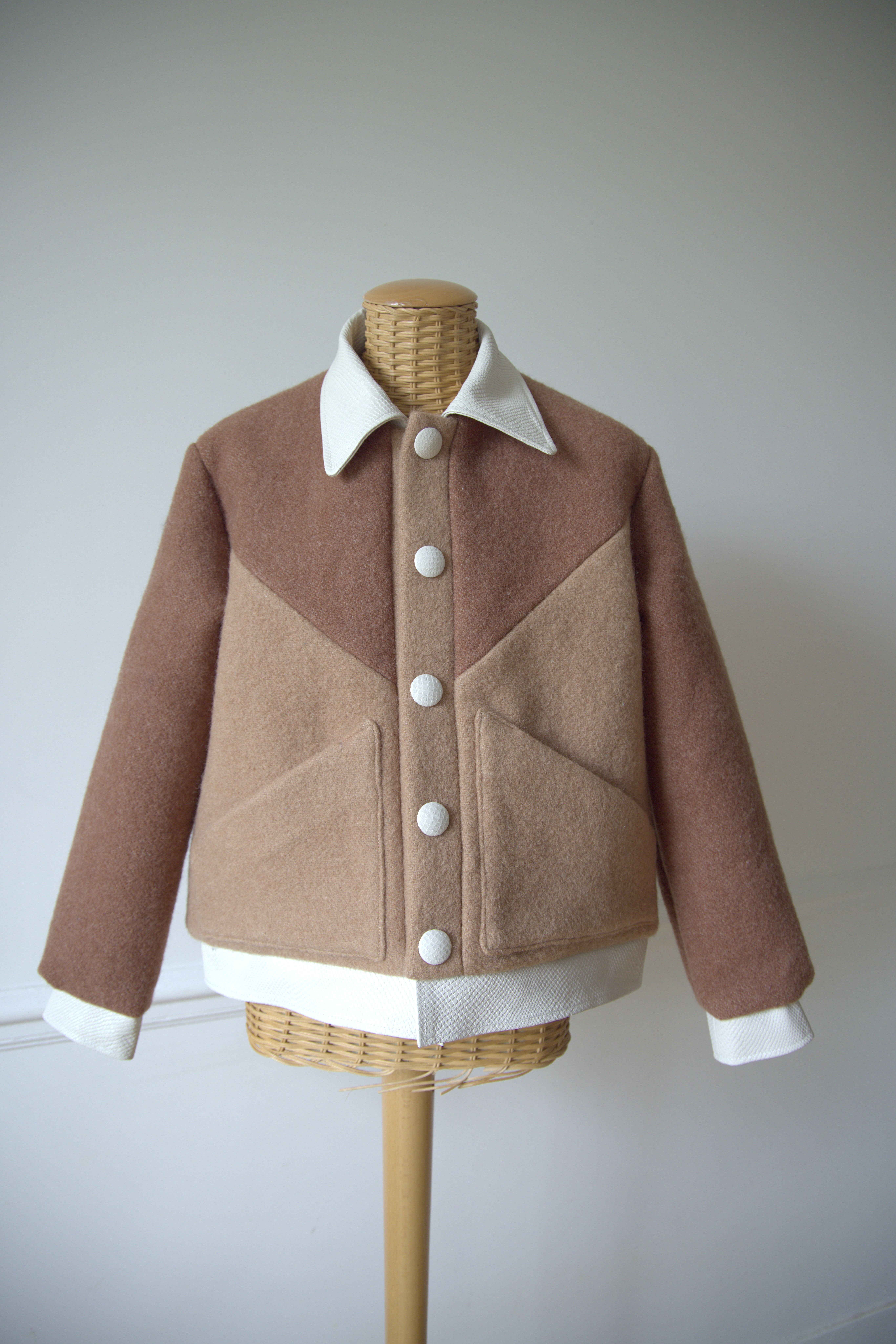 VESTE CRÈME DE MARRON CUIR PYTHON ECRU