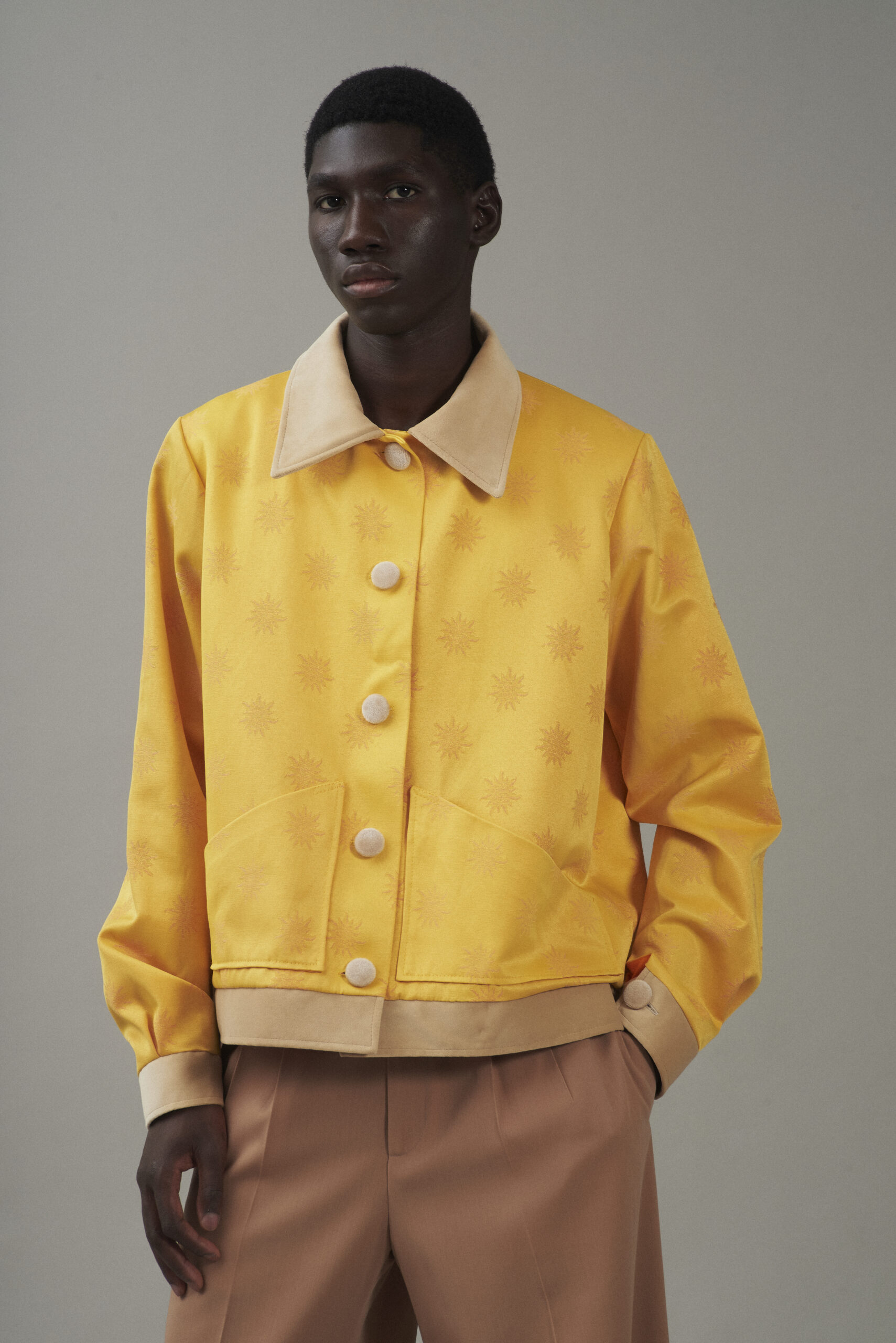 VESTE ROI SOLEIL VELOURS BEIGE – Image 3