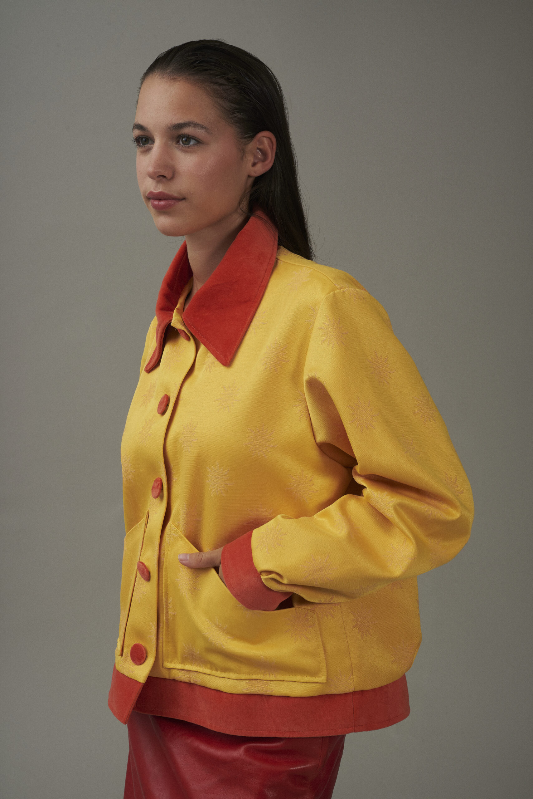 VESTE ROI SOLEIL VELOURS ORANGE – Image 2
